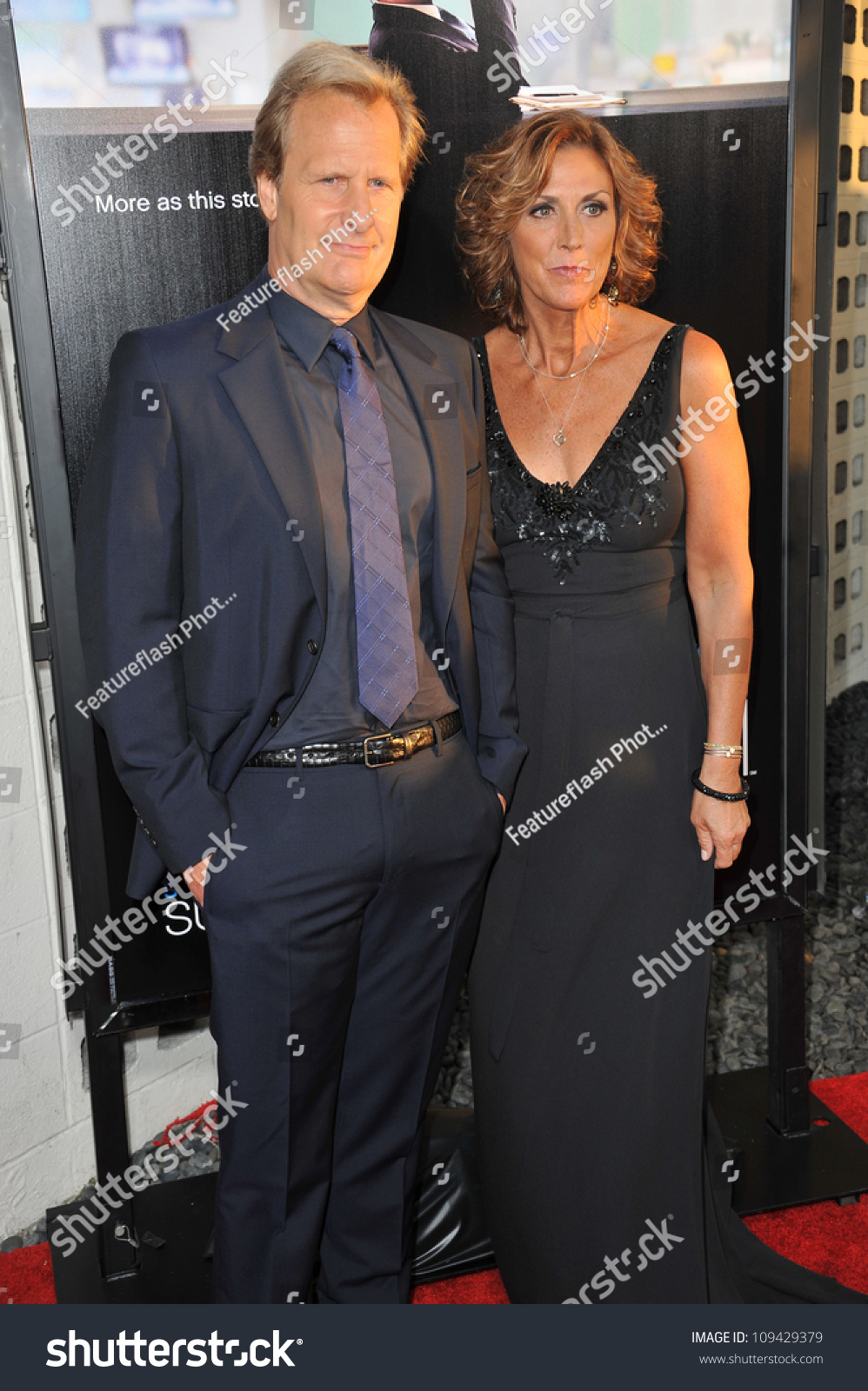 Jeff Daniels & Wife At The Los Angeles Premiere For Hbo'S New Series ...