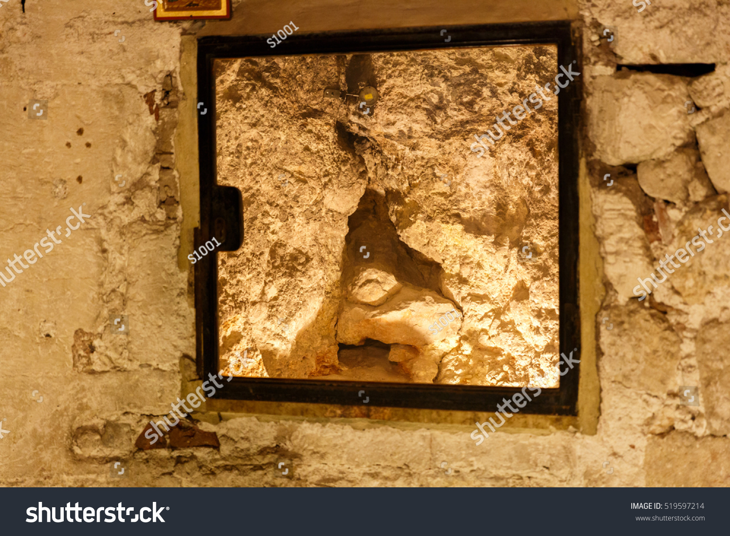 Jerusalem Israel Nov 06 2016 Tomb Stock Photo (Edit Now) 519597214