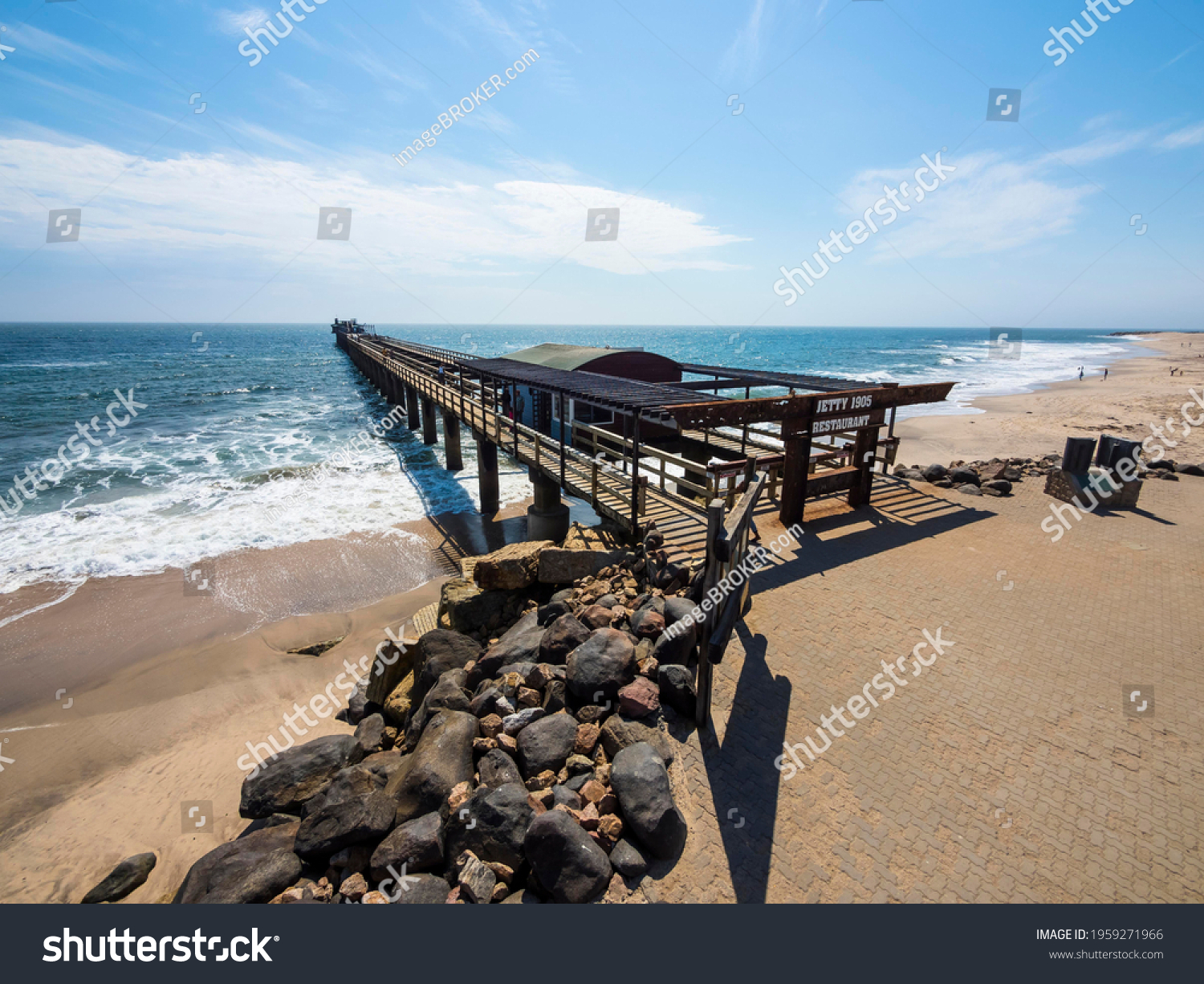 22 Jetty 1905 Restaurant Images, Stock Photos & Vectors 