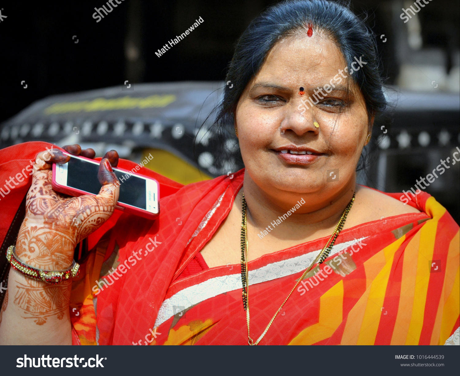 mature full figured Mature full figured