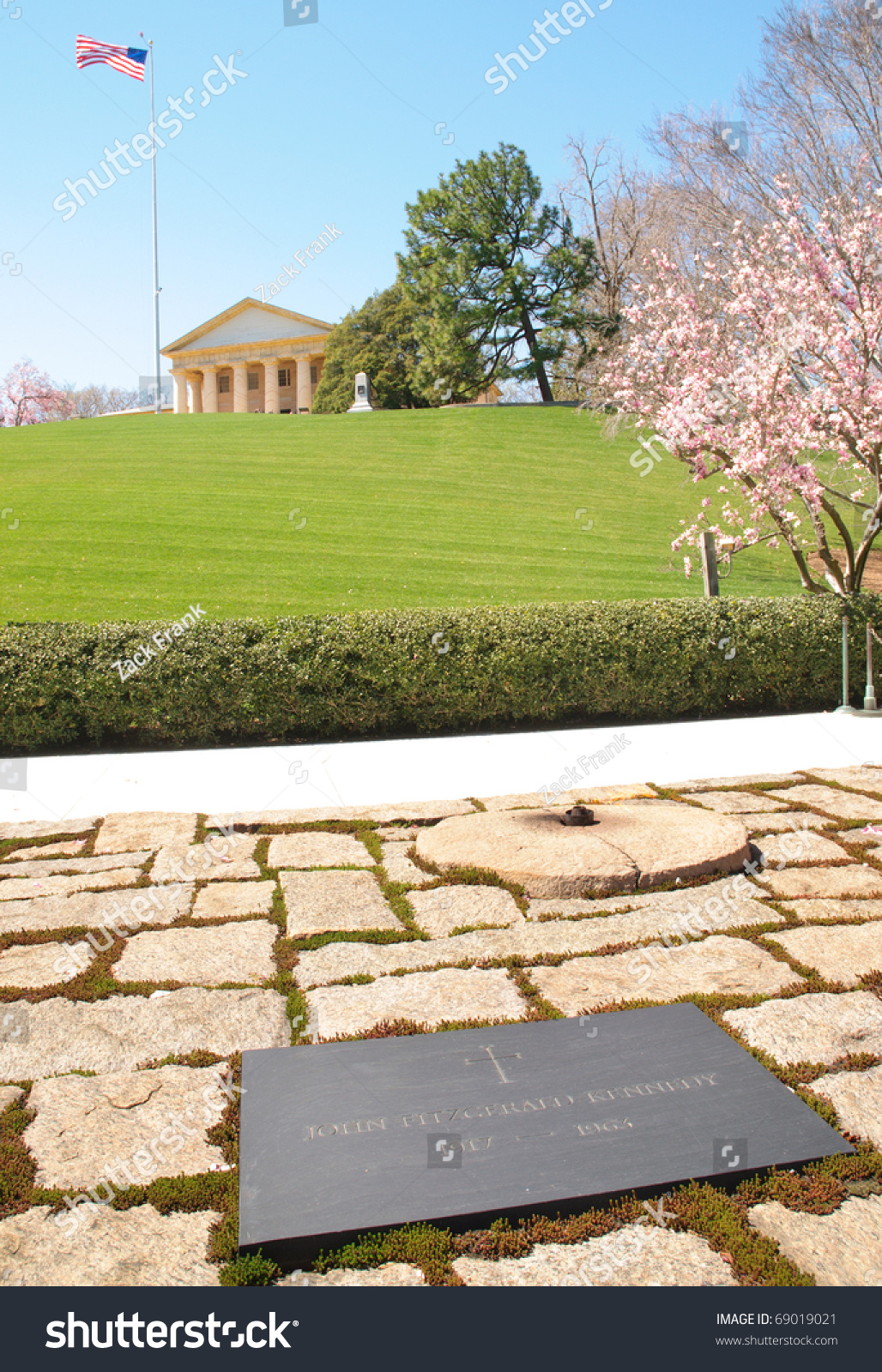 John F. Kennedy Grave Site, Eternal Flame And Arlington House Stock ...