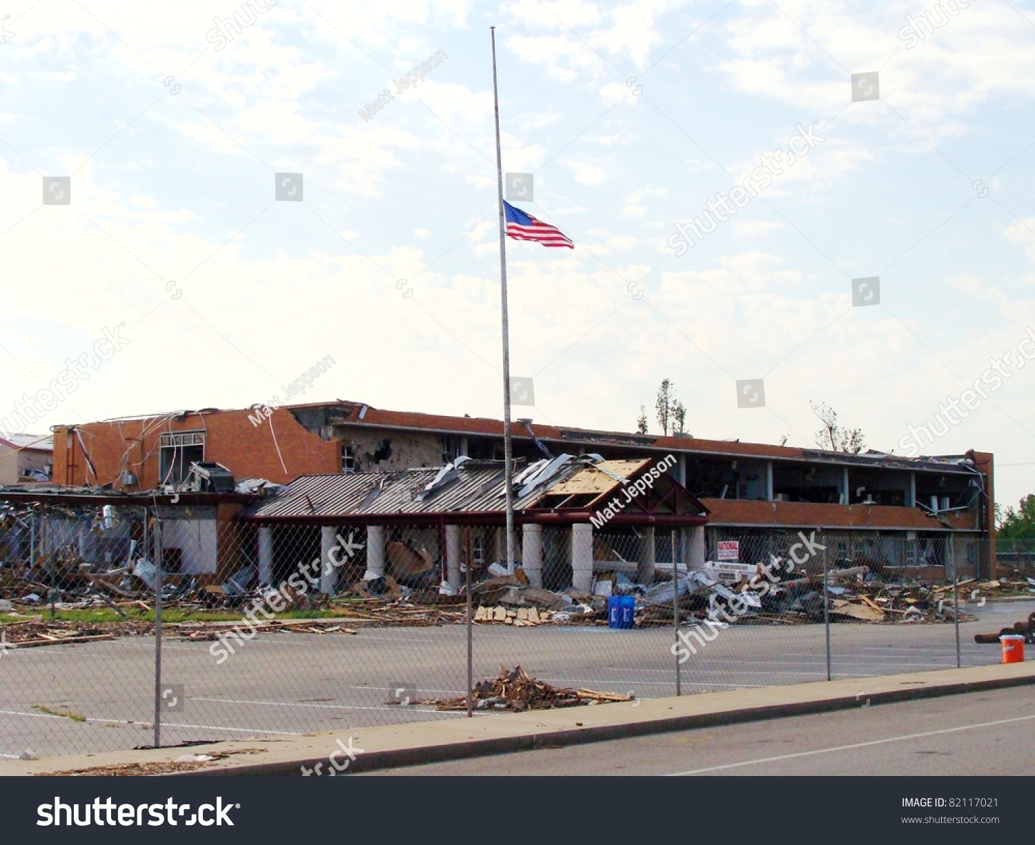 Joplin High School In Aftermath Of Joplin Tornado Stock Photo 82117021 ...