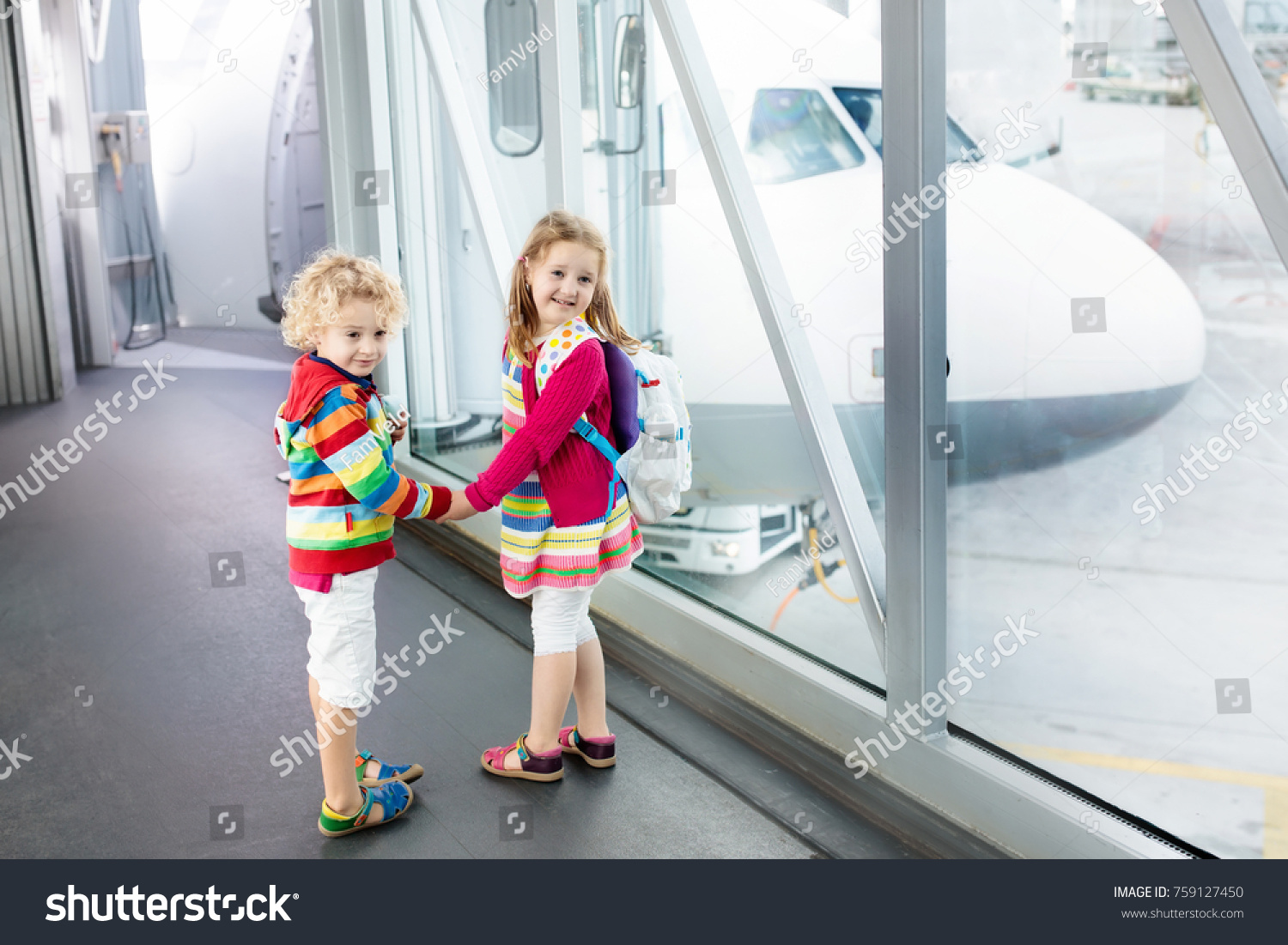 Child photo id airport