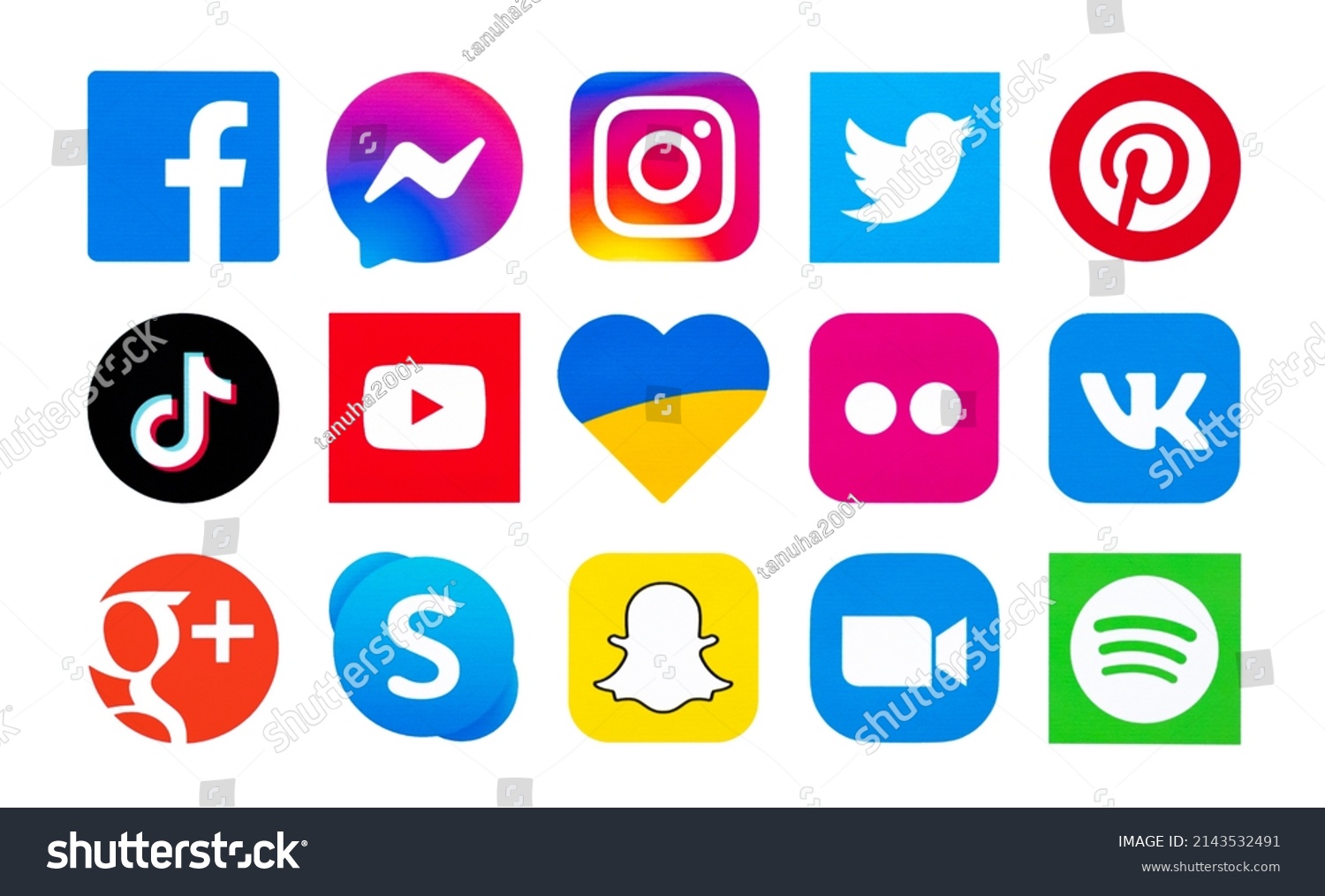 464 Youtube profile logo Images, Stock Photos & Vectors | Shutterstock