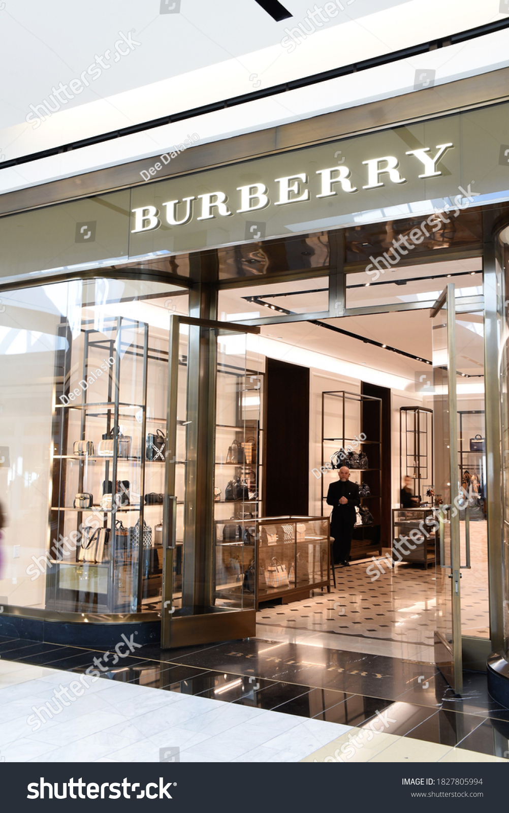 burberry in king of prussia