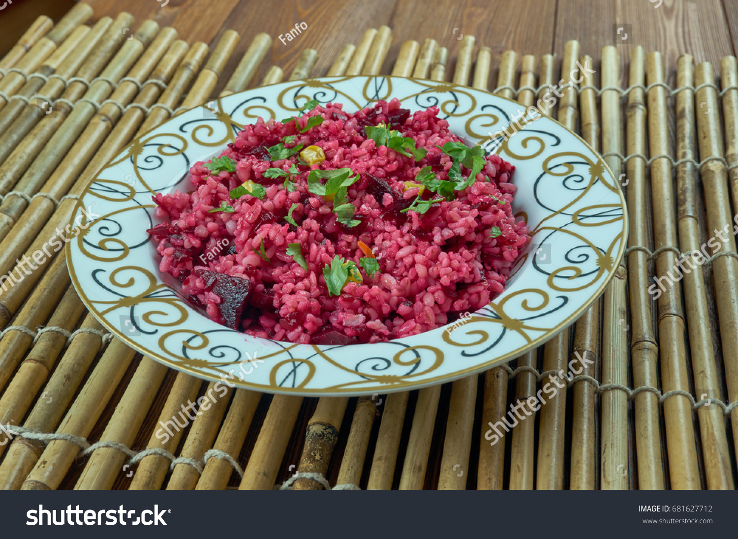 Kırmızı Pancarlı Bulgur Salatası Videosu Kırmızı Pancarlı Bulgur Salatası Videosu