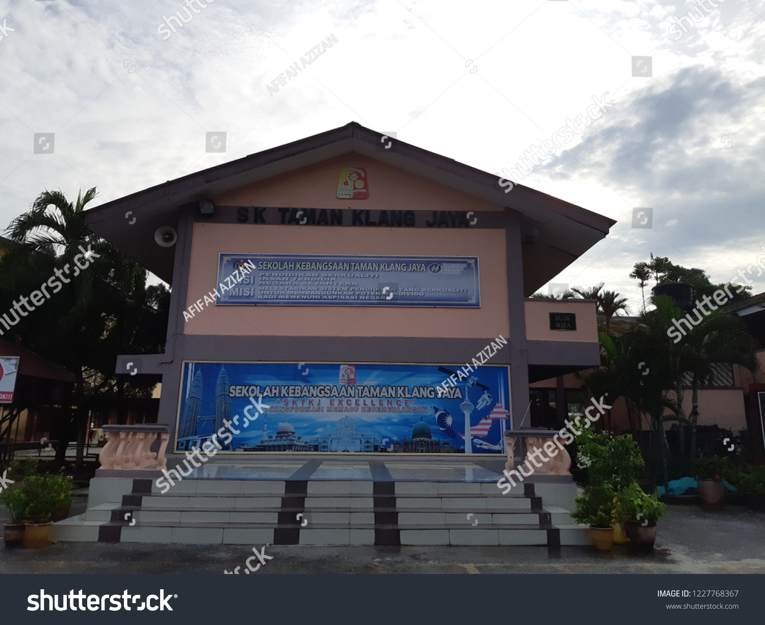 Klang Malaysia 20 Oklctober 2018 Sekolah Stock Photo Edit Now 1227768367