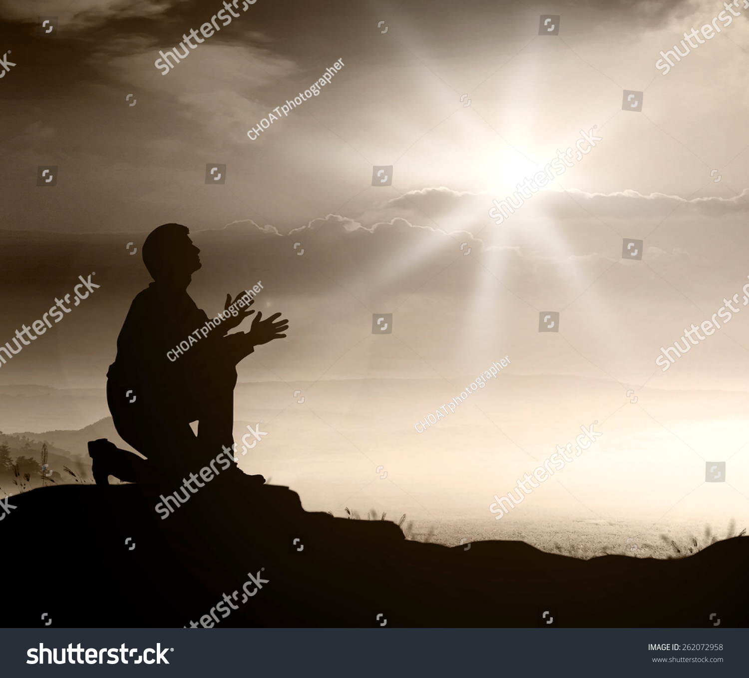 Kneeling Stock Photo 262072958 - Shutterstock