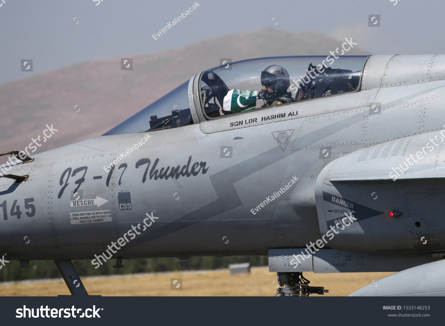 48 Joint fighter jf 17 thunder Images, Stock Photos & Vectors ...