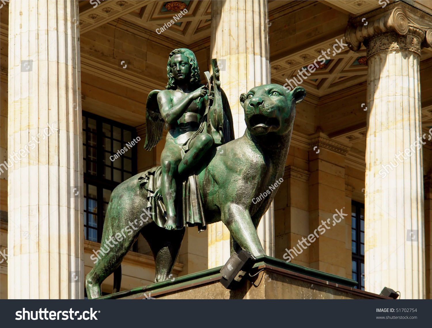 Konzerthaus Hall Statue, Gendarmenmarkt Square, Berlin Stock Photo ...