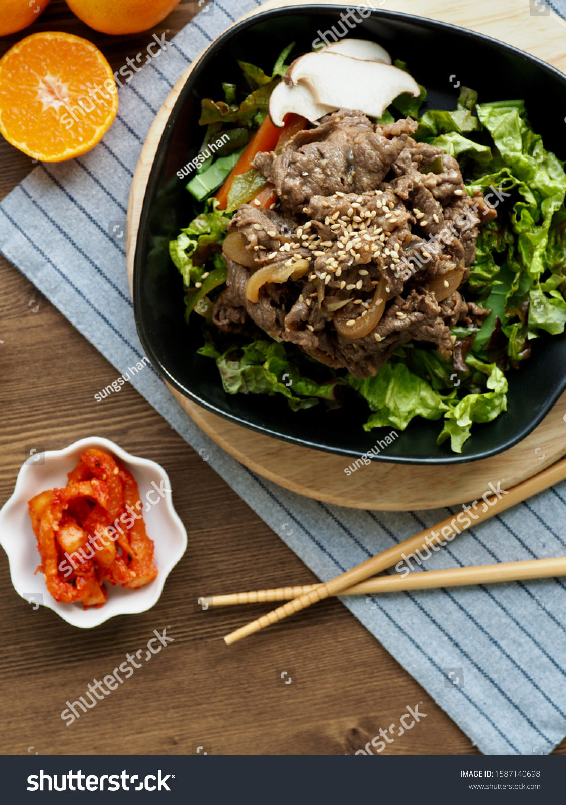 Korean Traditional Food Beef Bulgogi Stock Photo 1587140698 | Shutterstock