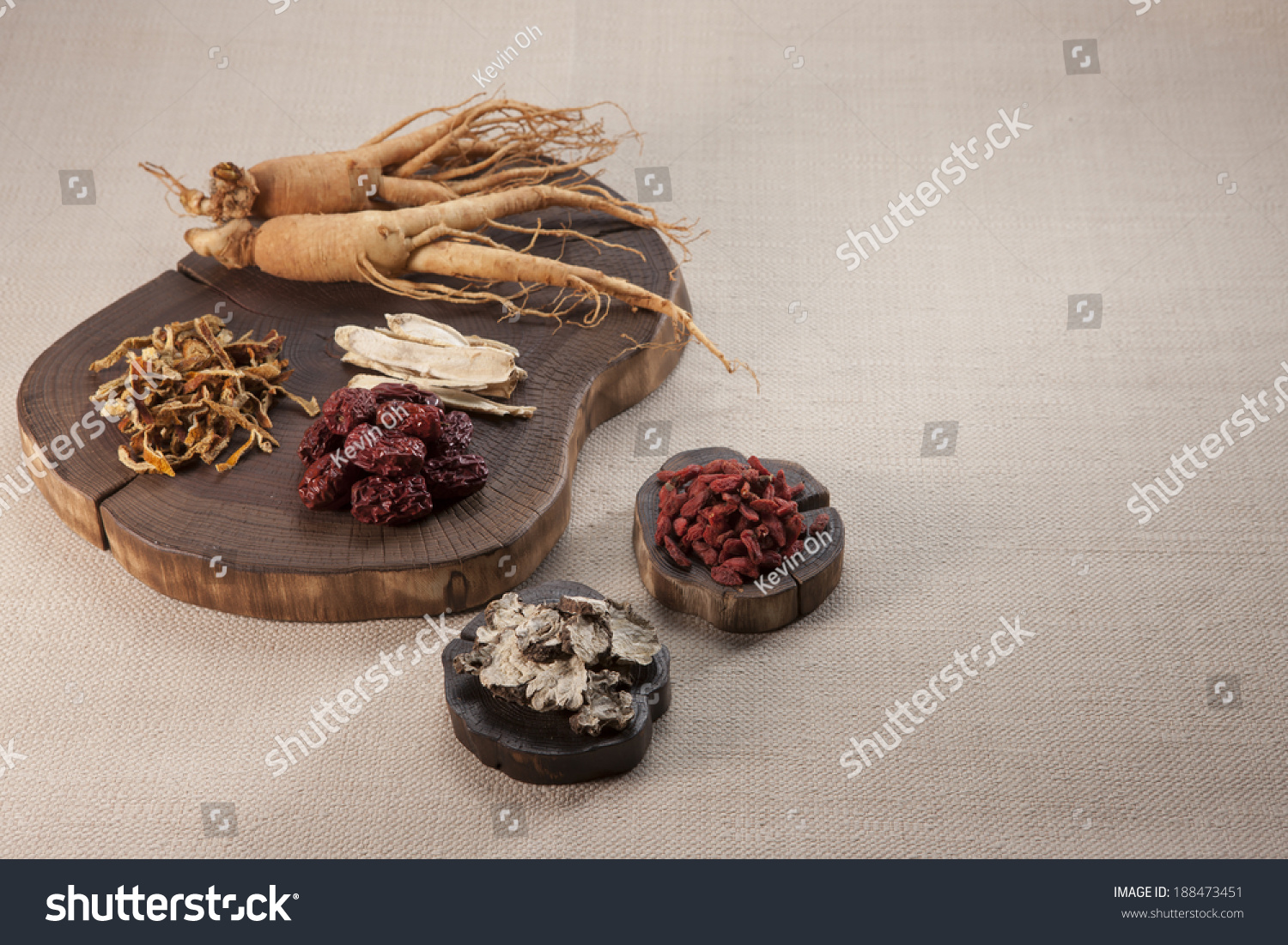 6,910 Traditional Korean Medicine Images, Stock Photos & Vectors ...