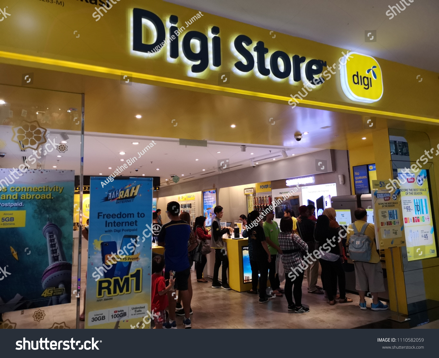 Kuala Lumpur 11 June 2018 Digi Stock Photo Edit Now 1110582059