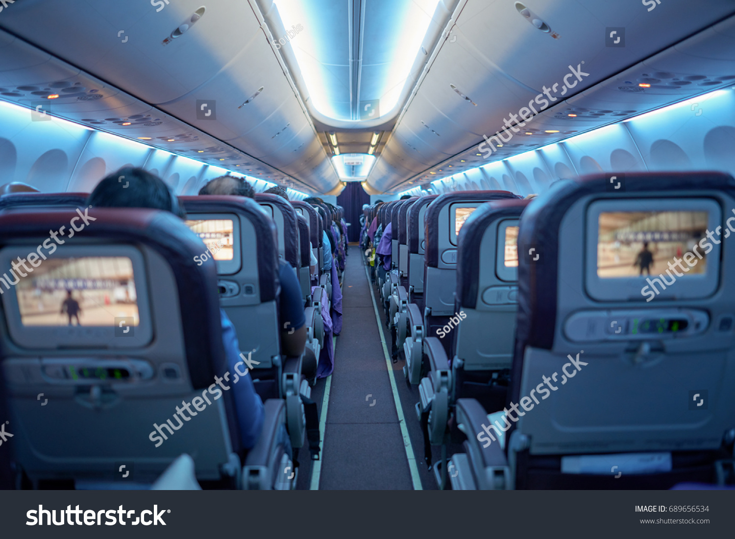 Boeing 737 interior Images, Stock Photos & Vectors | Shutterstock