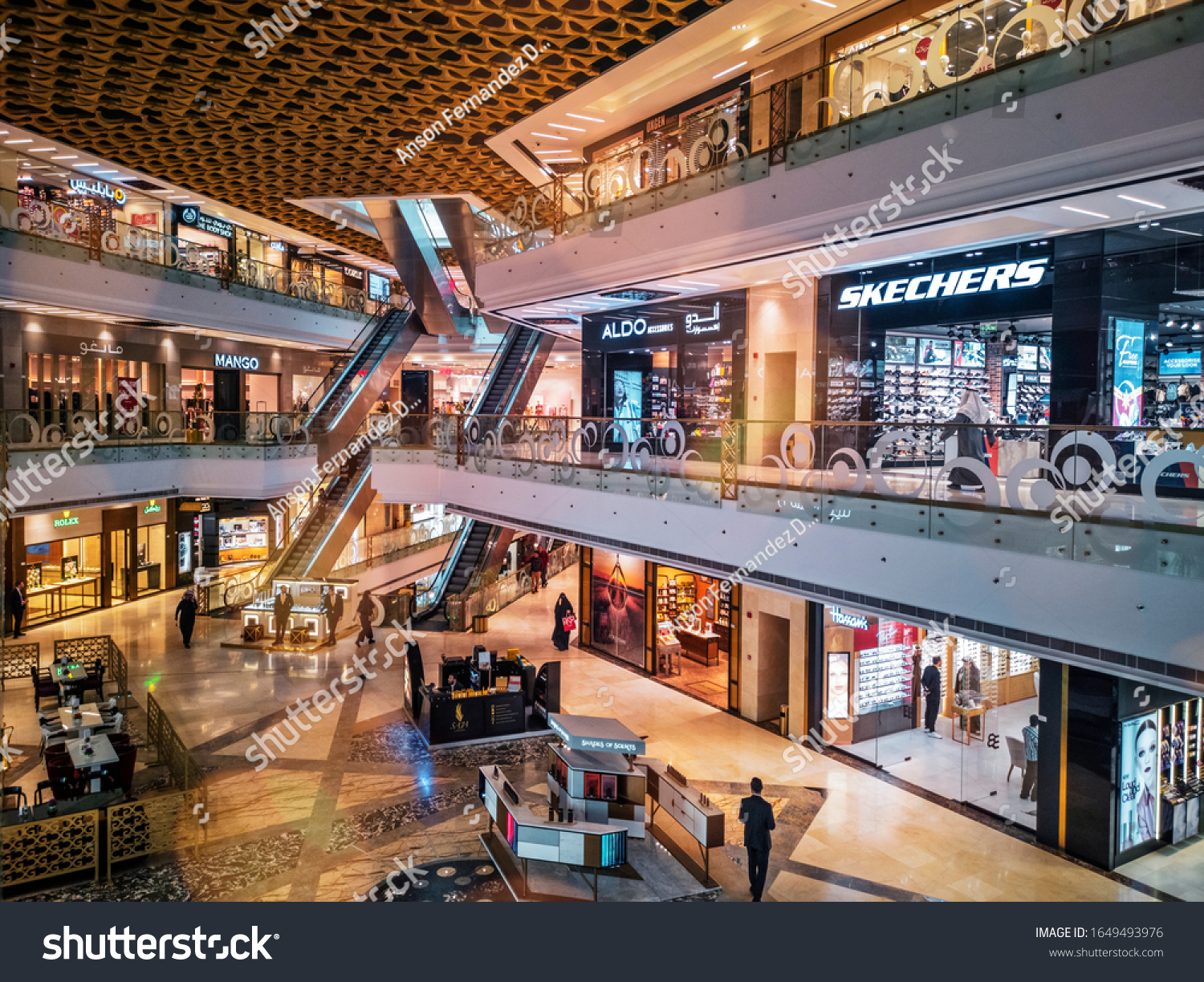 Kuwait City 02092020 Gate Mall Modern 