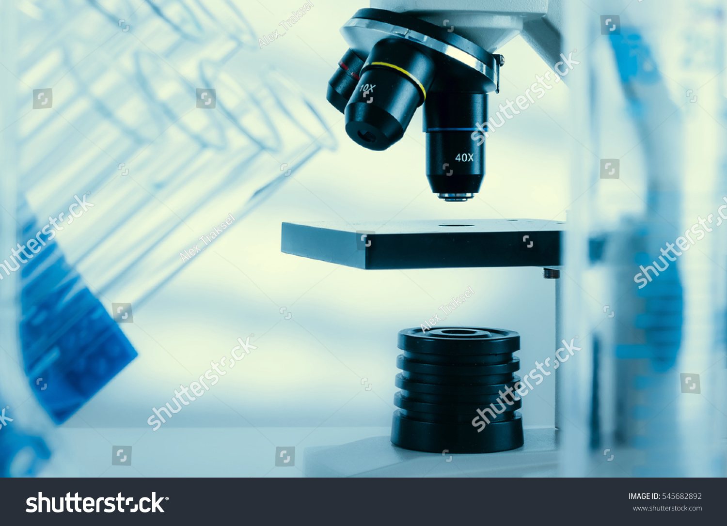 Laboratory Microscope Lensmodern Microscopes Lab Stock Photo 545682892