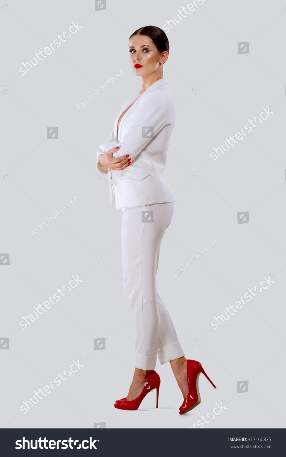 red shoes with suit
