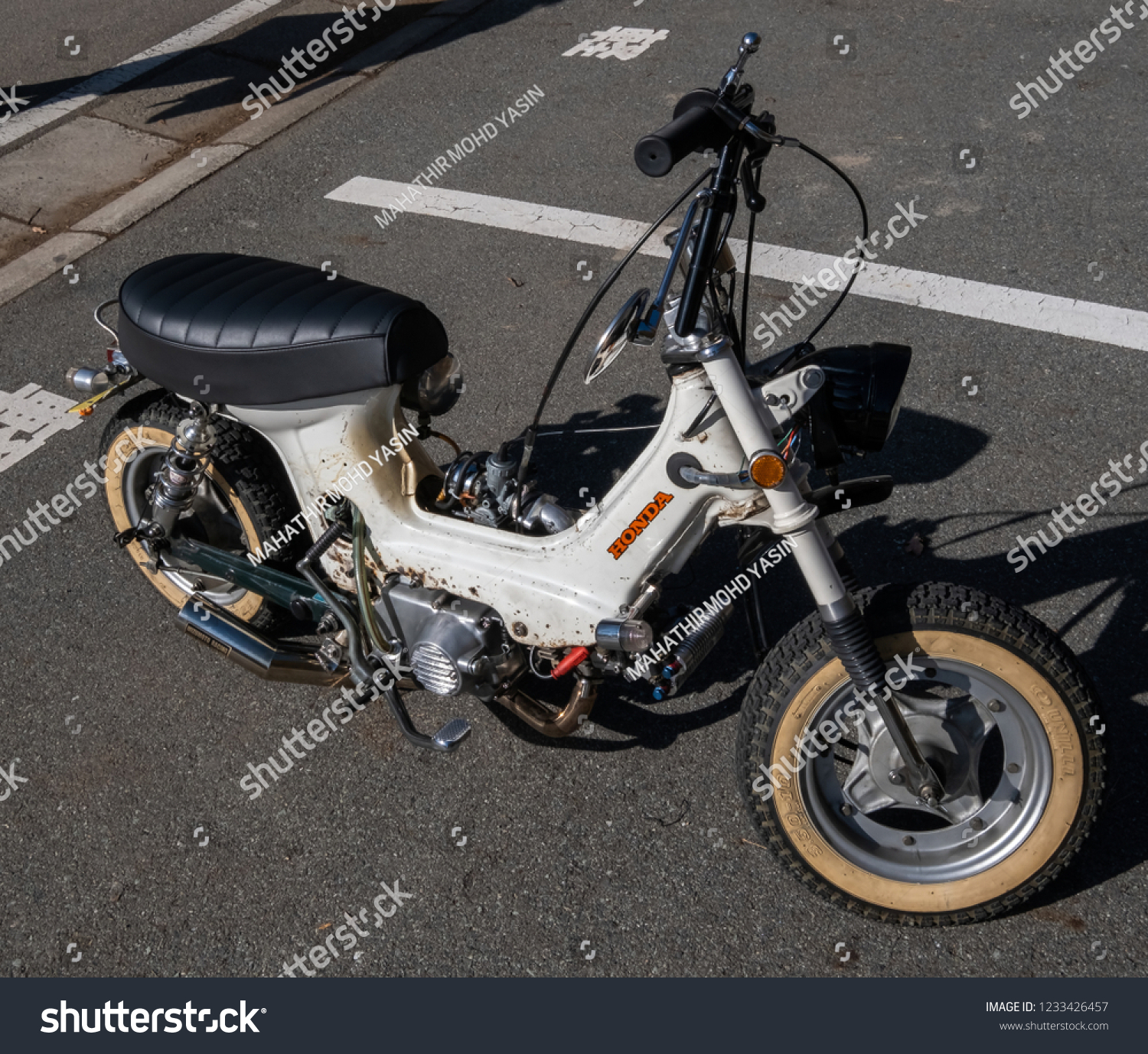 Parking Stations Provide Bicycles People Help Stock Photo (Edit 