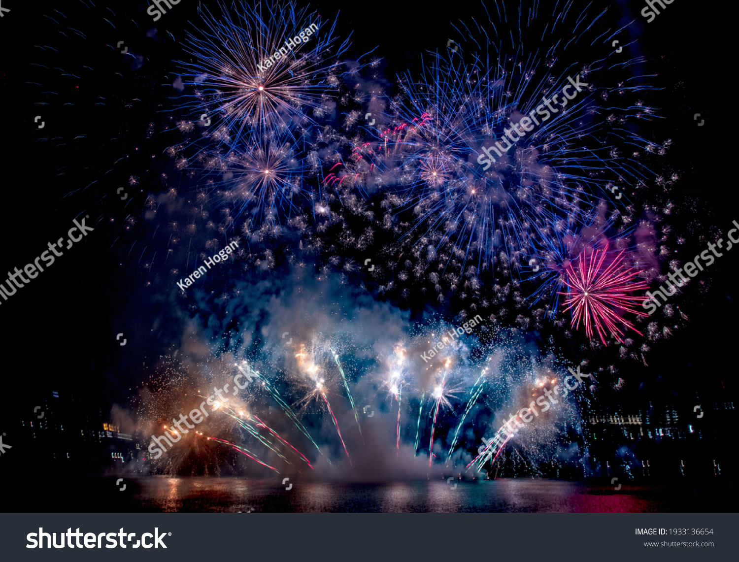 513 Quebec fireworks Images, Stock Photos & Vectors | Shutterstock