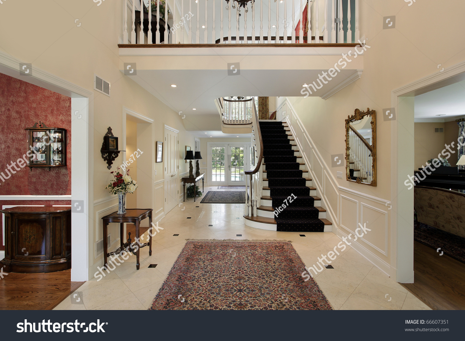 Large foyer luxury home second floor stock photo 66607351 ...