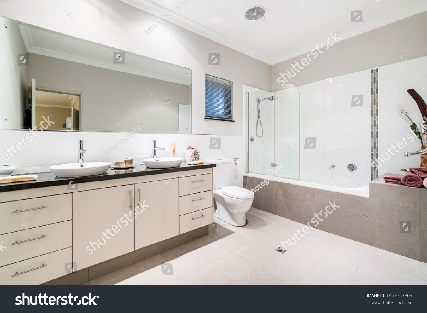 Large Modern Bathroom Interior His Hers Stock Photo Edit Now
