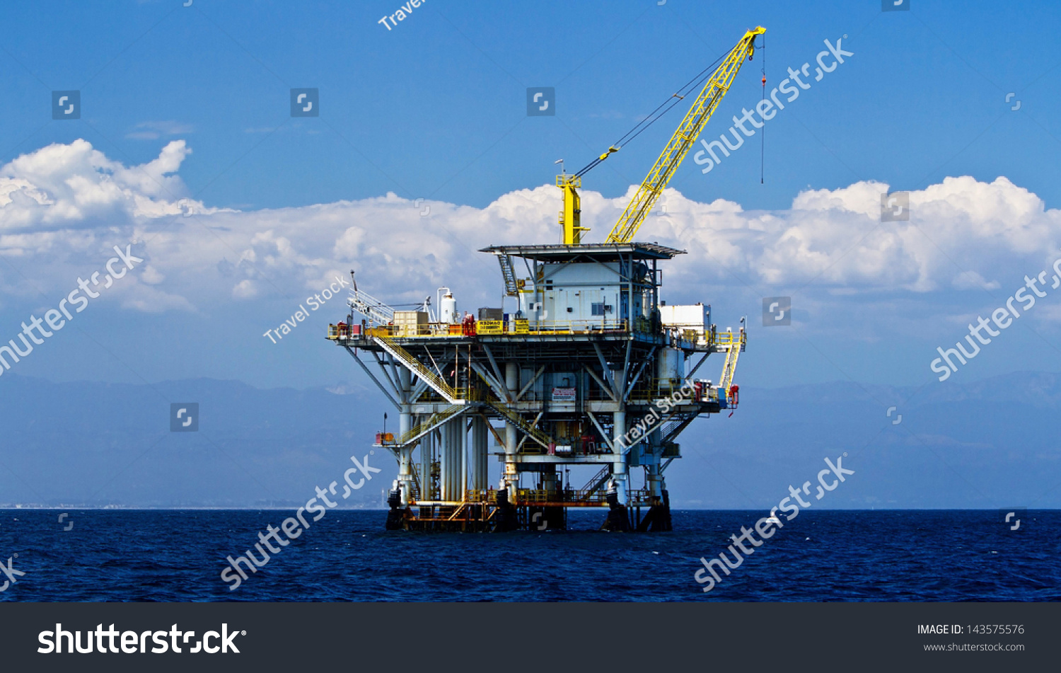 Large Pacific Ocean Offshore Oil Rig Stock Photo (Royalty Free ...