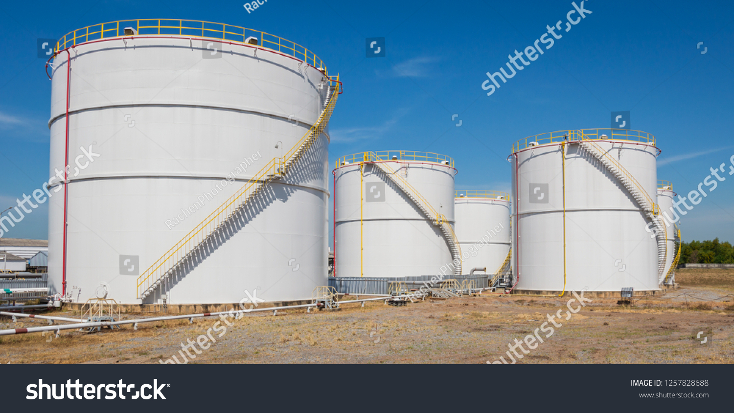 Large White Industrial Tanks Petrol Oil Stock Photo 1257828688 ...