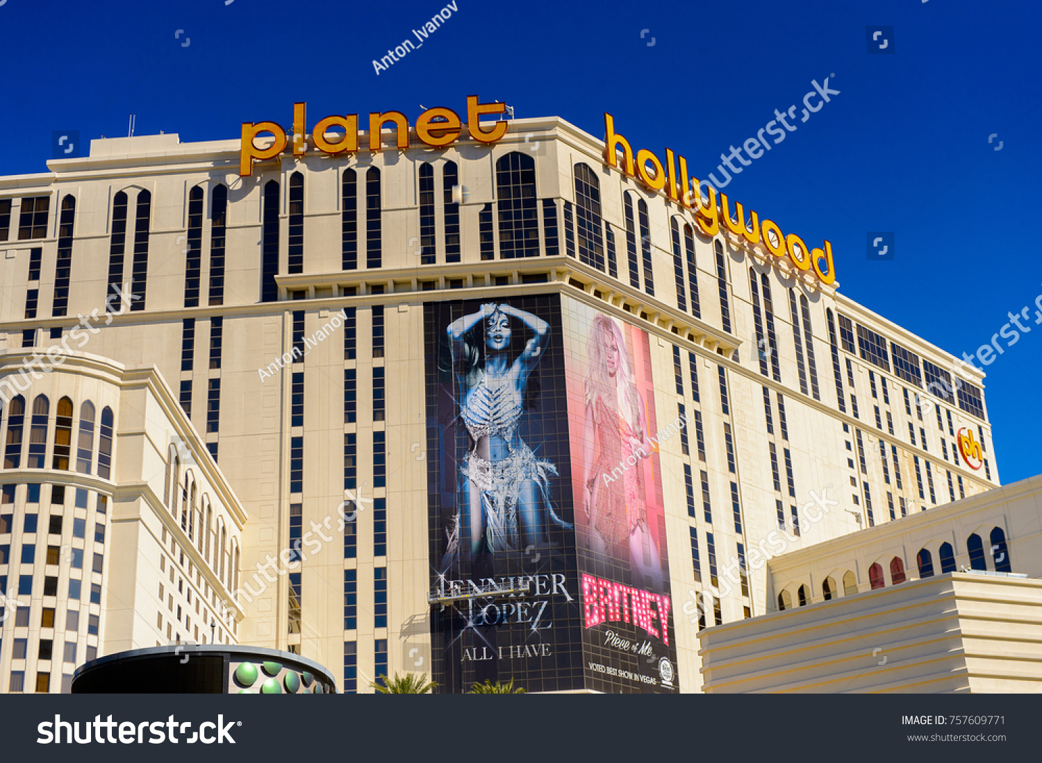 BRITNEY SPEARS JENNIFER LOPEZ Photo Card Lot Planet Hollywood Casino Las Vegas 