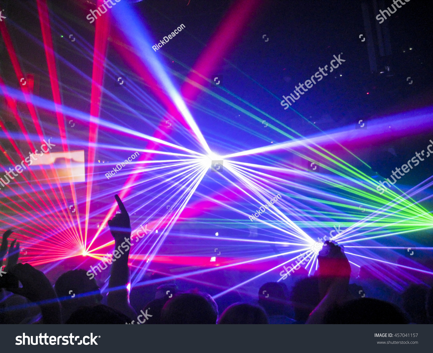 laser music show