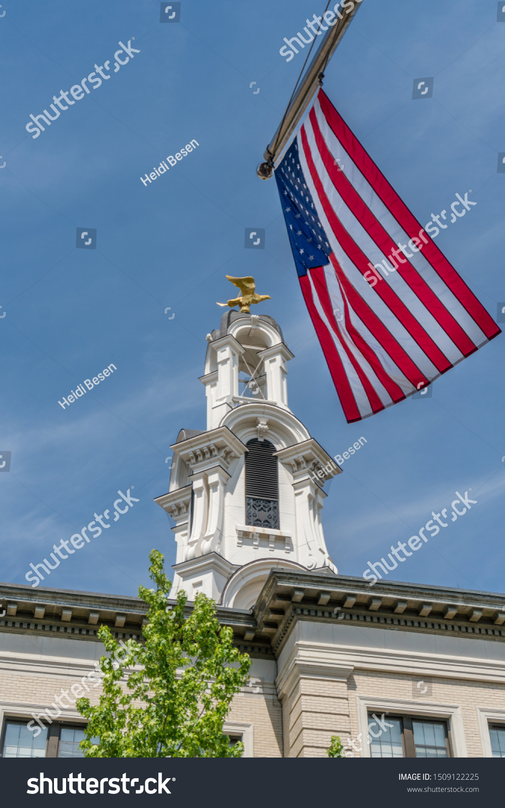 Lawrence Mausajuly 4 19 Iconic Tower Stock Photo Edit Now