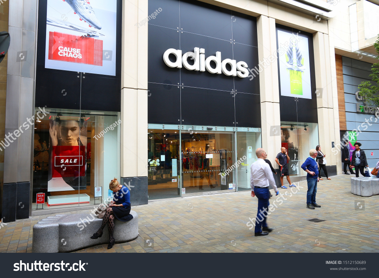 adidas store leeds closed
