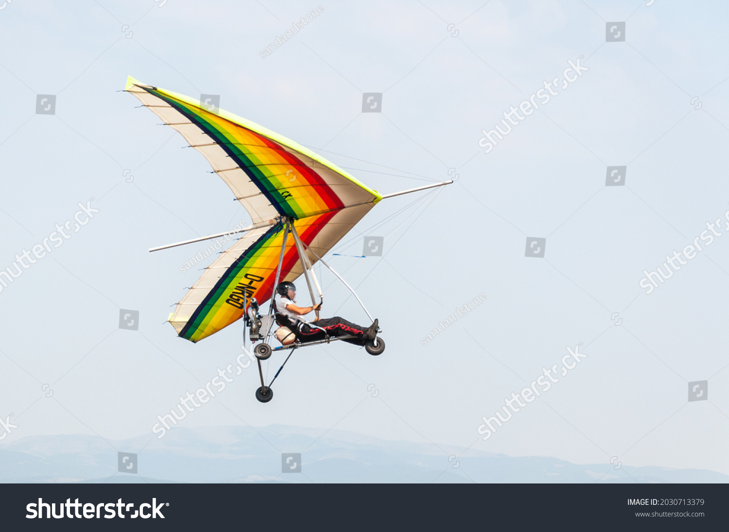 Tips For Safe Hang Gliding | Winch And Pulley