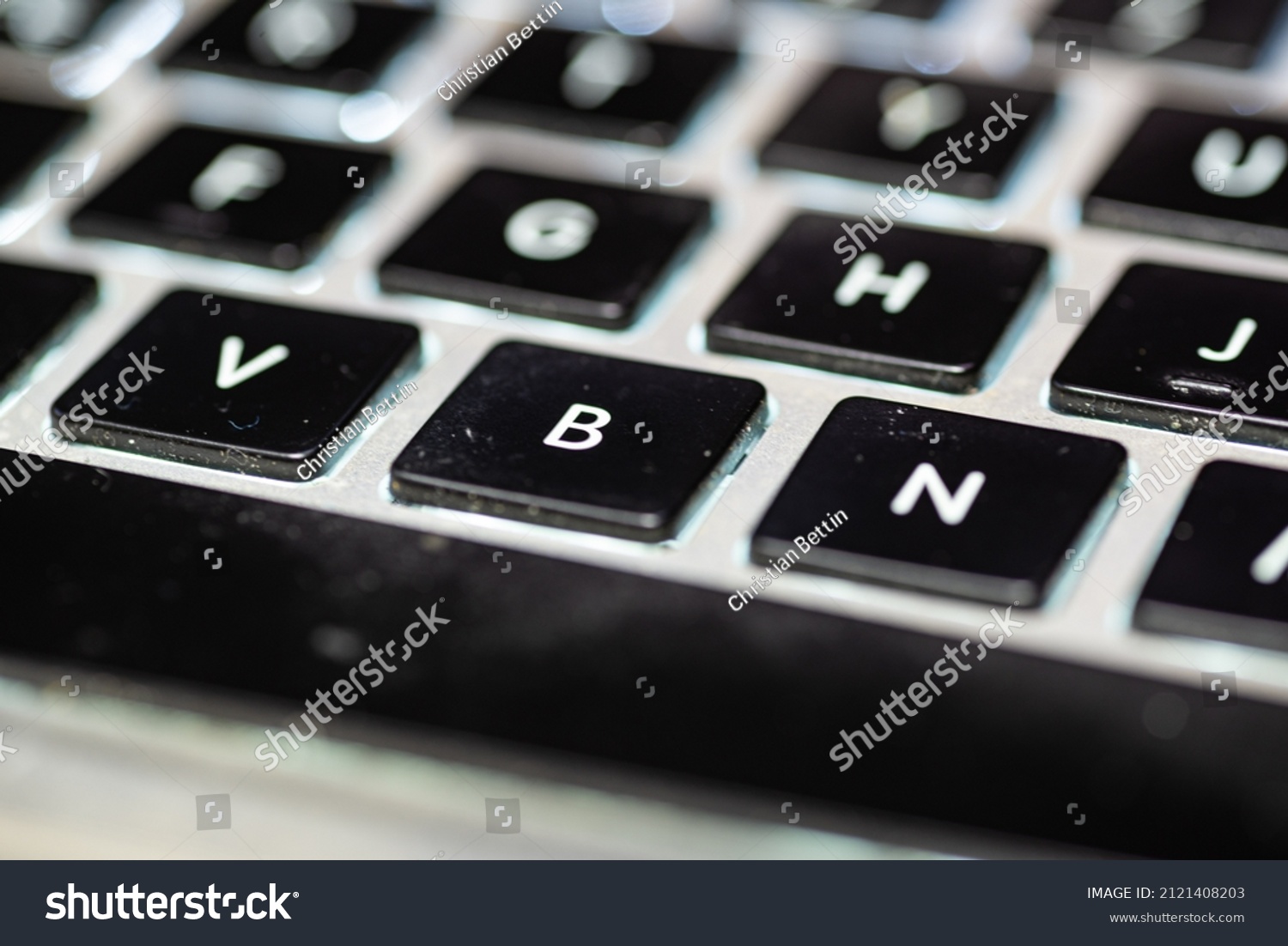 Letter B On Backlit Keyboard Stock Photo 2121408203 | Shutterstock