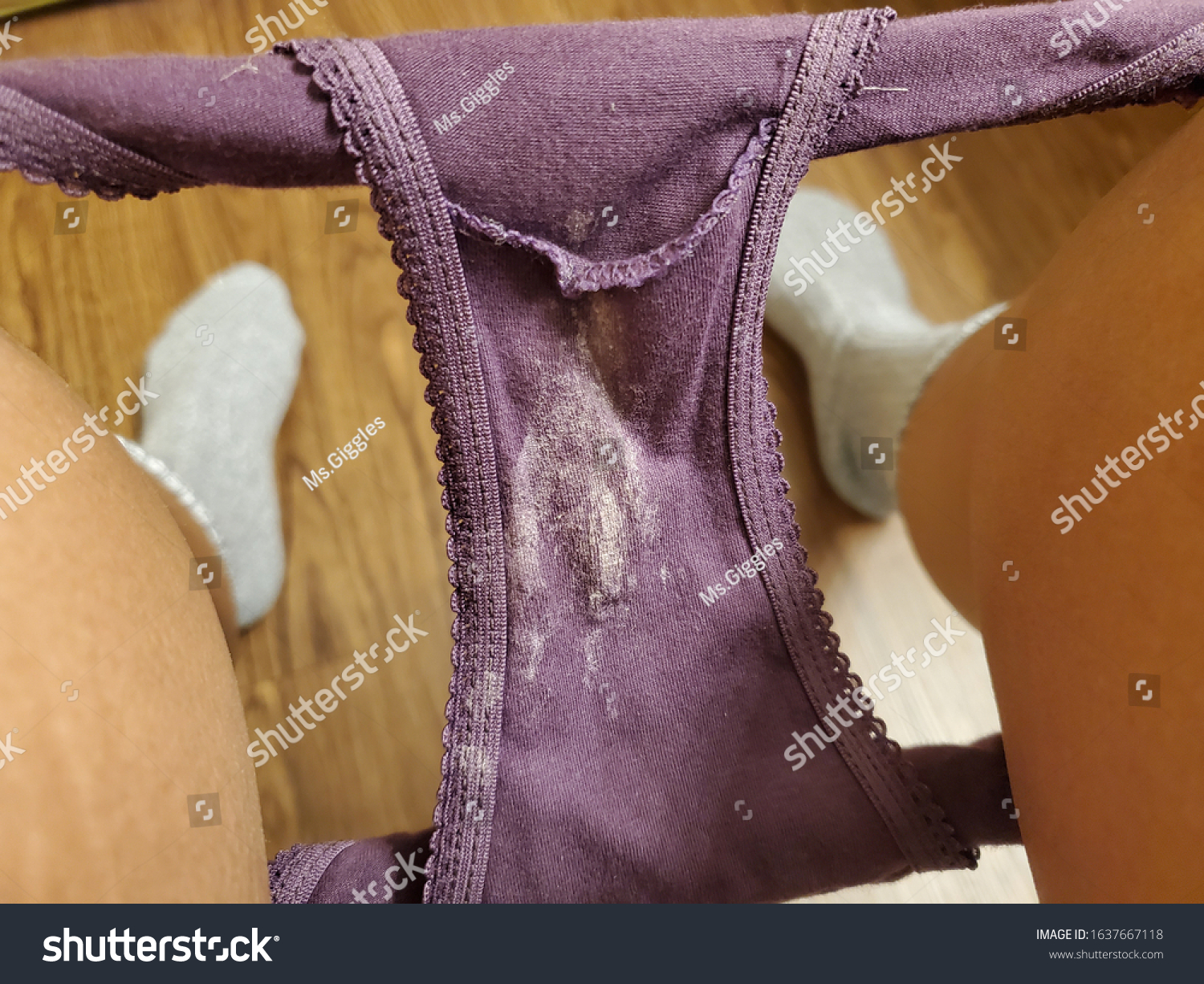 Panty discharge pics