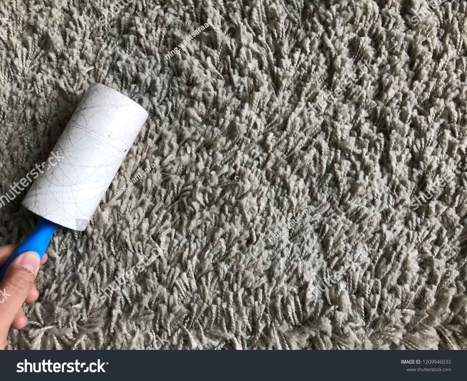 rug lint roller