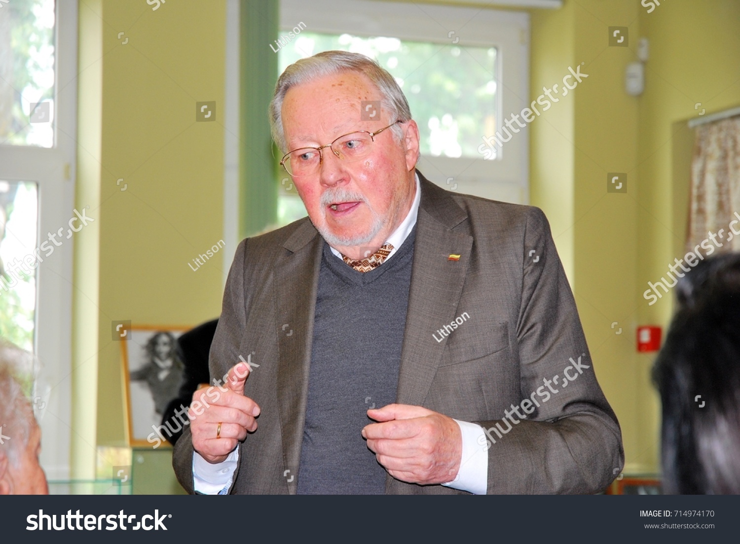 Valery Zolotukhins health: The actor has a brain tumor, he fell into a coma 12.03.2013 Valery Zolotukhins health: The actor has a brain tumor, he fell into a coma 12.03.2013