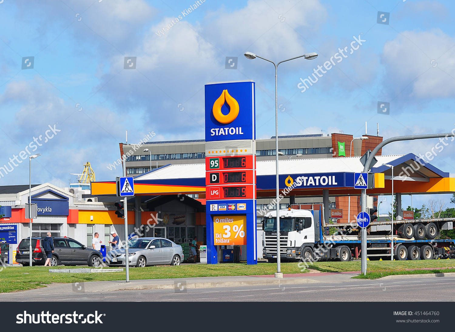 Lithuaniajuly 10statoil Fuel Gas Station On Stock Photo Edit Now