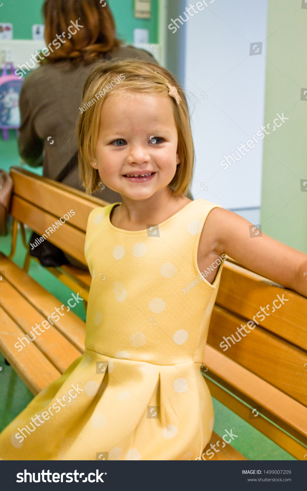 1 Imágenes De Famille Ecole Imágenes Fotos Y Vectores De Stock Shutterstock 