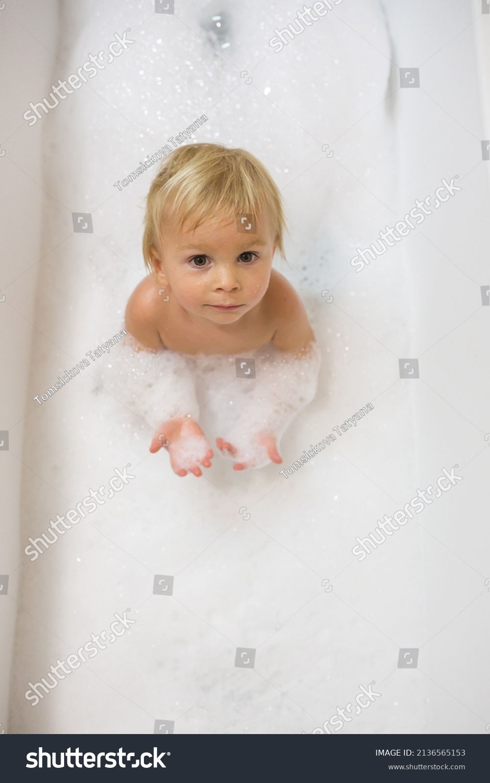 Little Boy Bath Bathroom Child Bathing Stock Photo 2136565153 ...