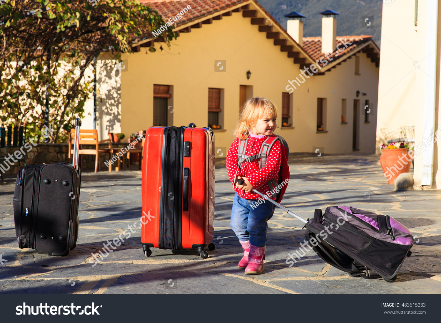 little girl travel suitcase