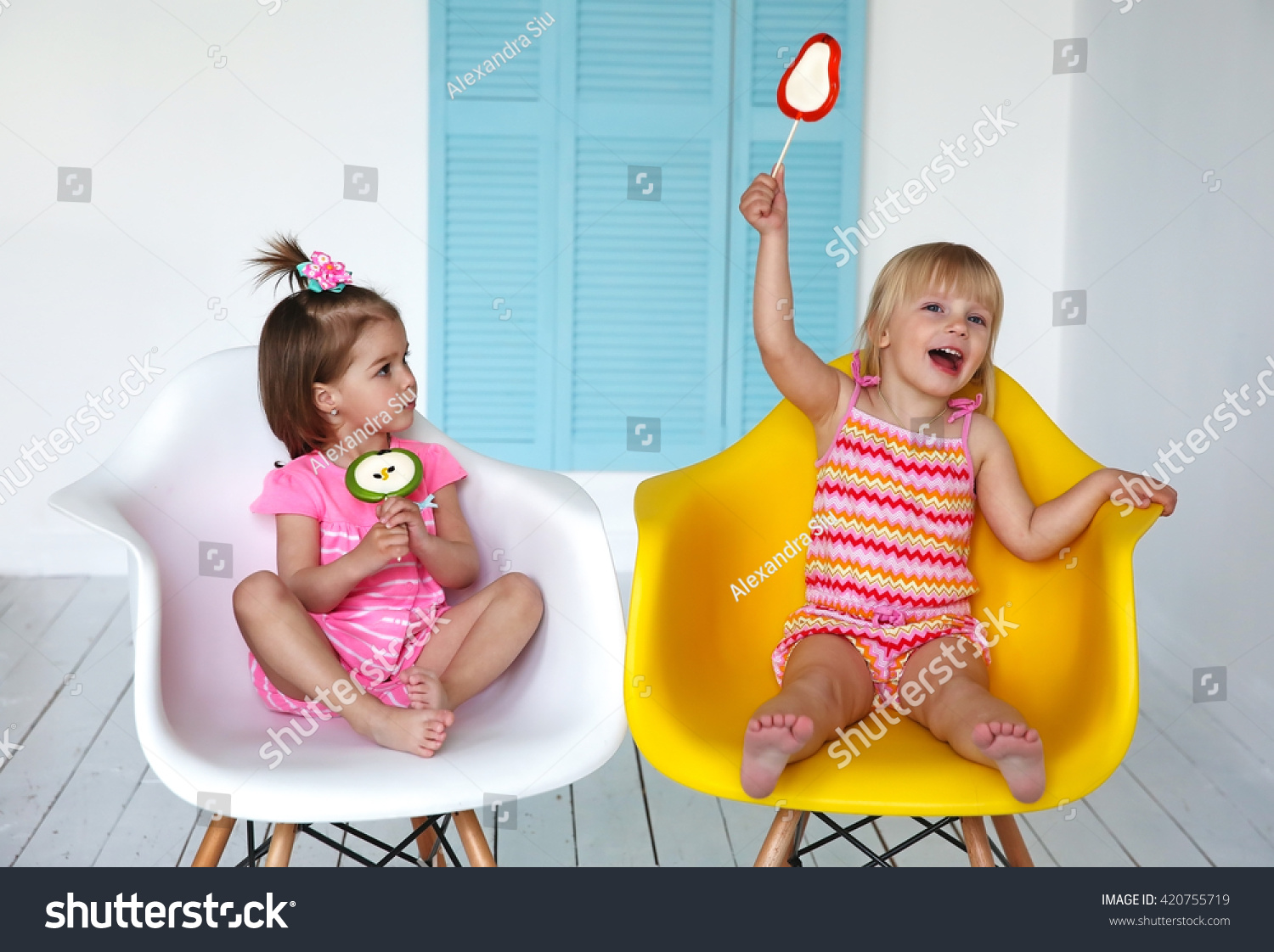chairs for little girls