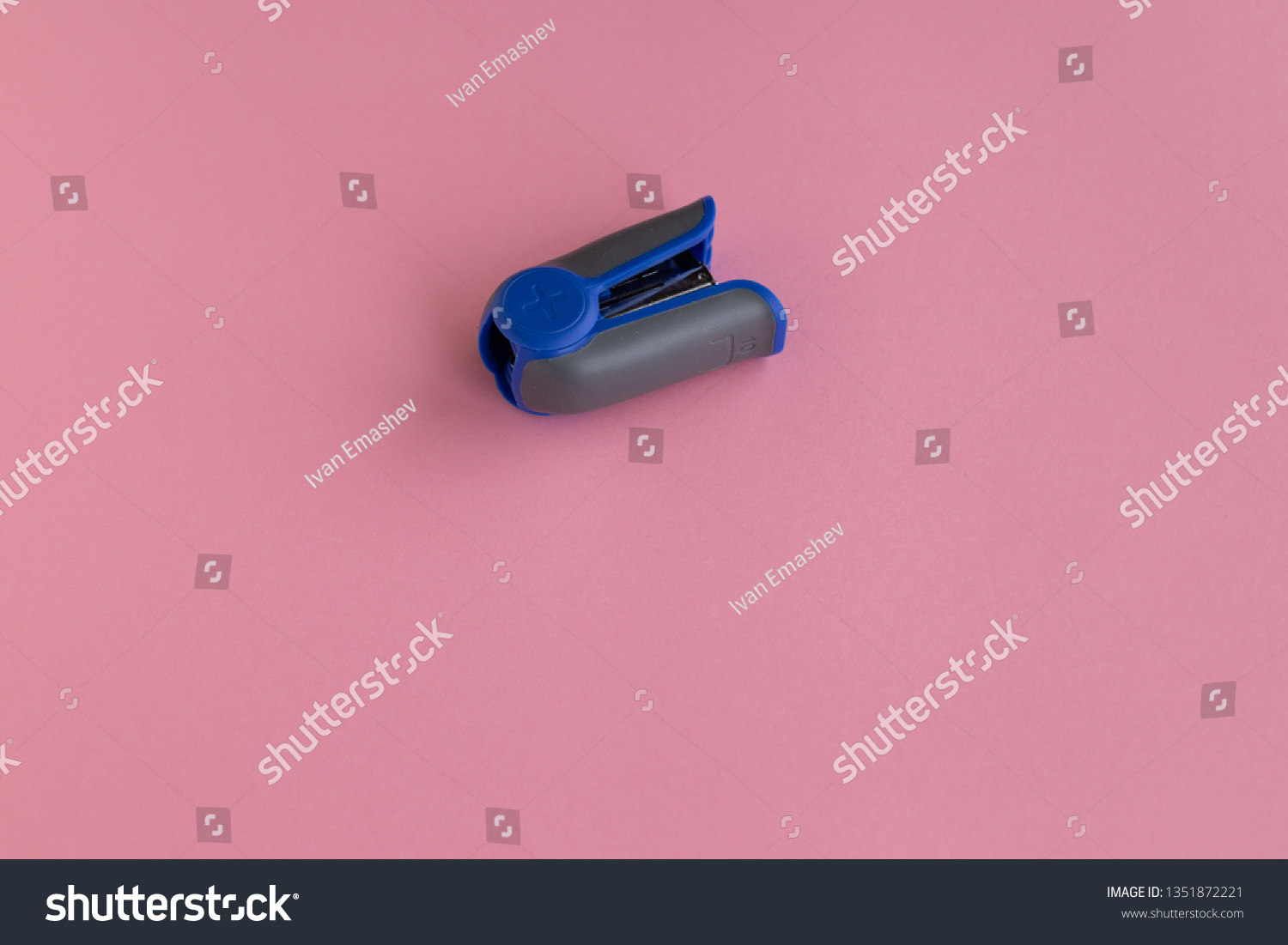 little stapler