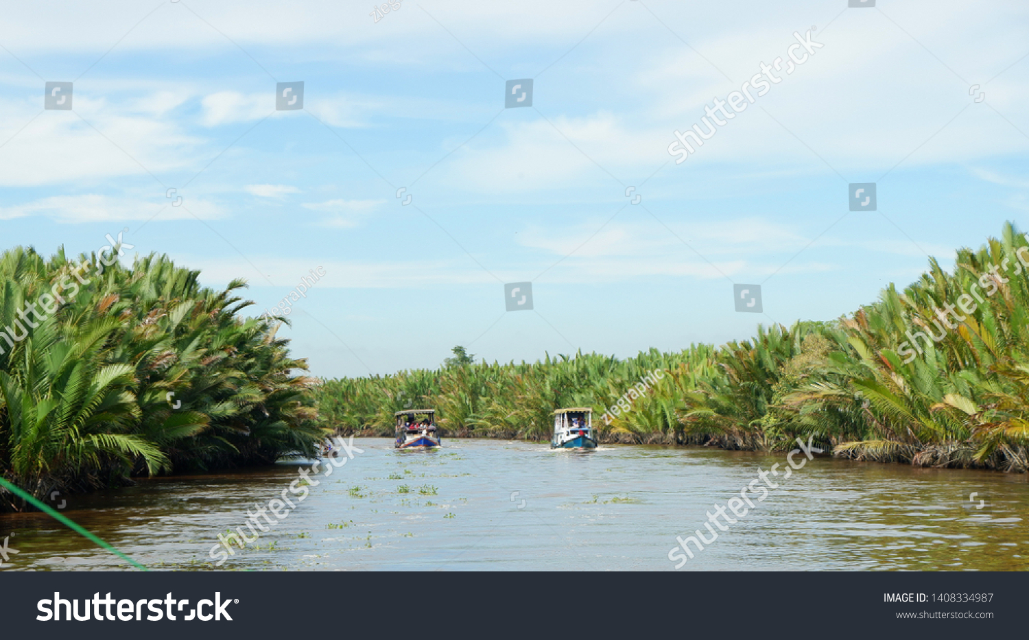 89 Klotok boat Images, Stock Photos & Vectors | Shutterstock