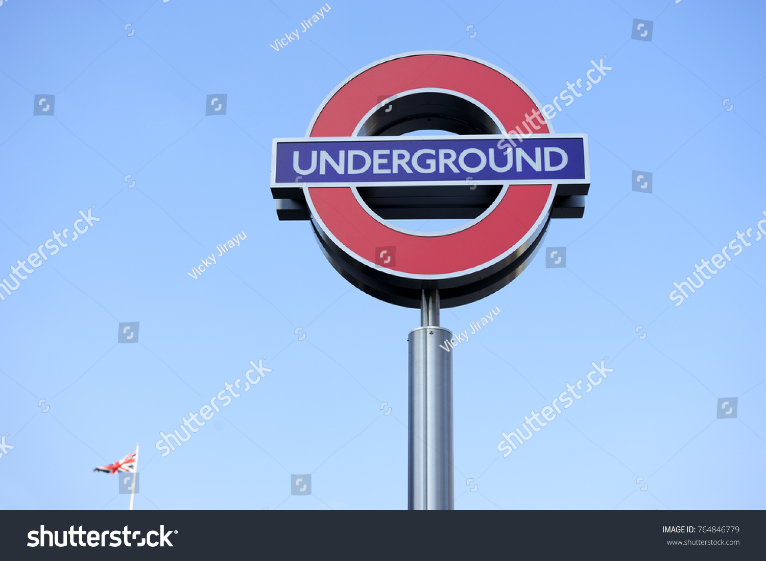 4,846 British Underground Sign Images, Stock Photos & Vectors 