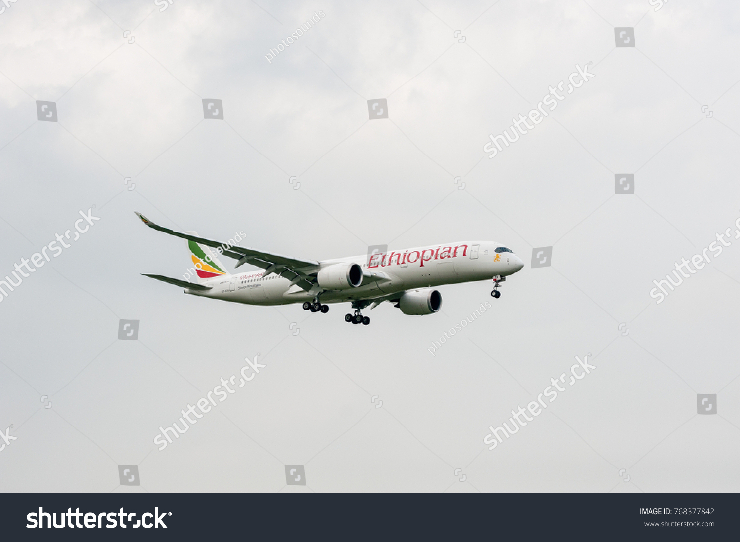 Et-atq Images, Stock Photos & Vectors | Shutterstock