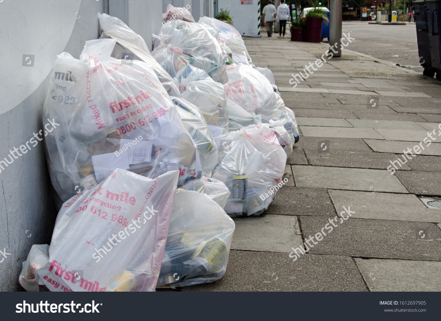 Plastic bag 2025 recycling london