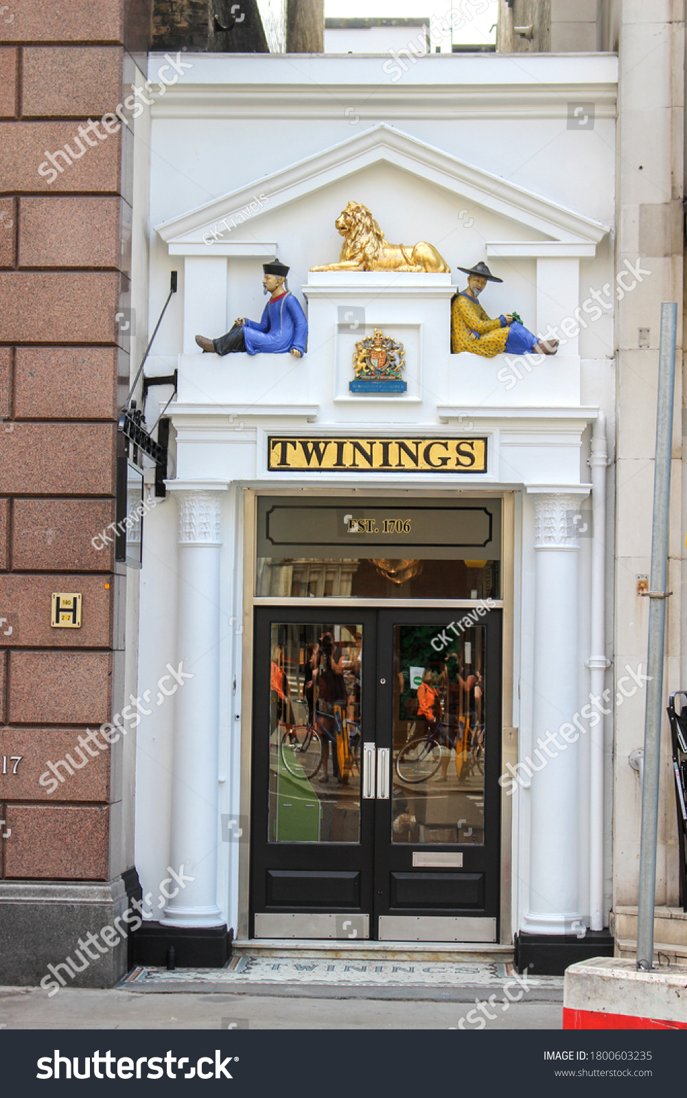 34 Oldest tea shop london Images, Stock Photos & Vectors | Shutterstock