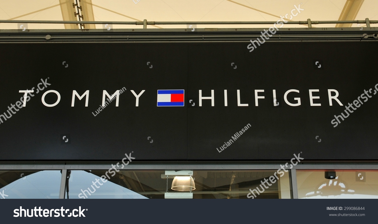 294 Tommy hilfiger logo Images, Stock Photos & Vectors | Shutterstock