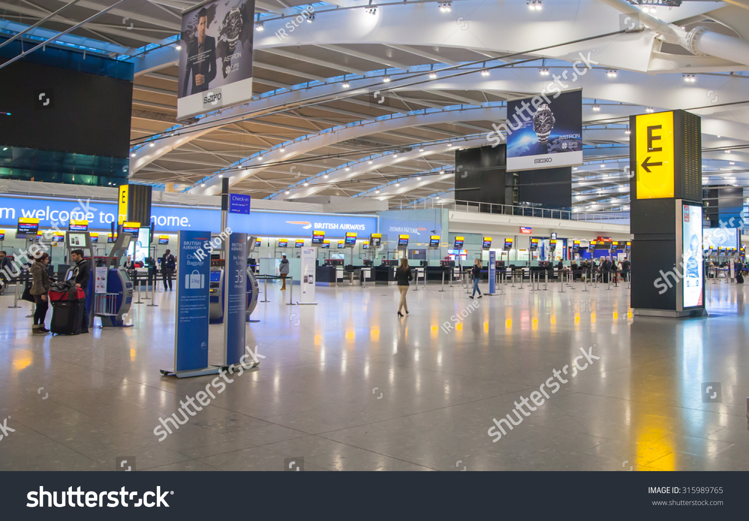 862 Heathrow terminal 5 Images, Stock Photos & Vectors | Shutterstock