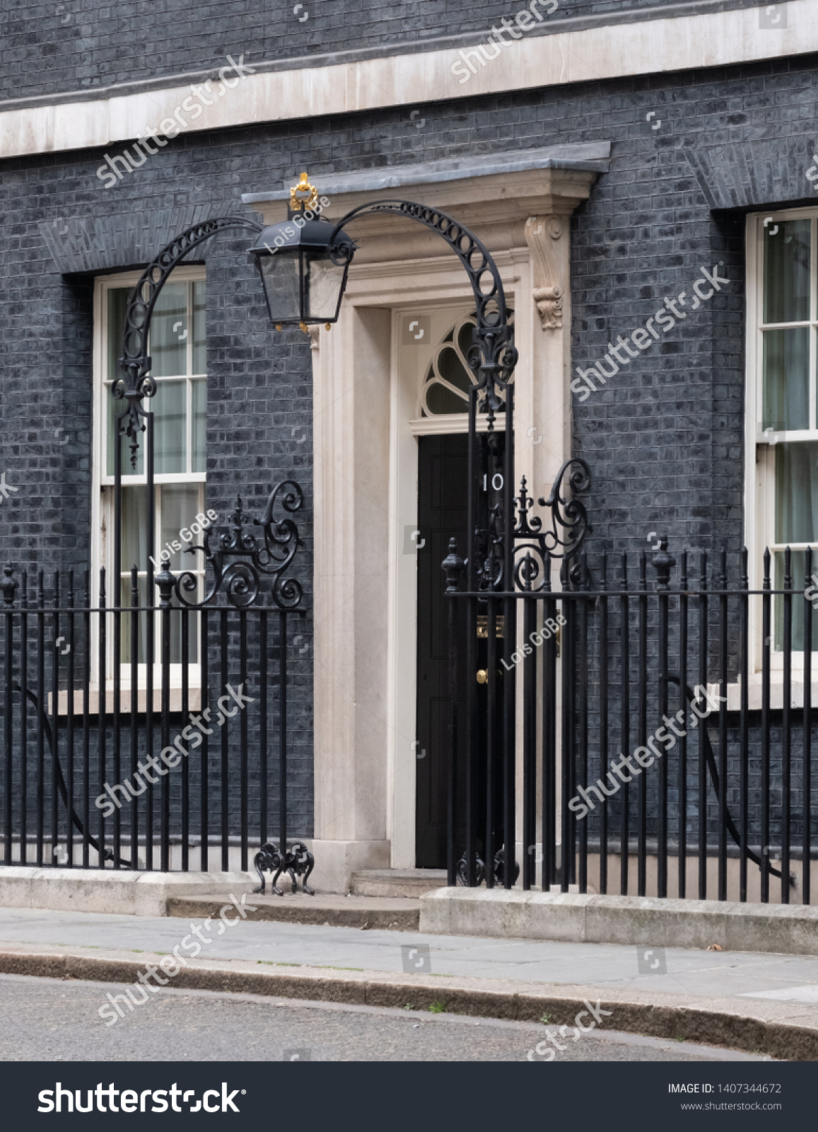 London Uk May 2019 Front Door Stock Photo Edit Now 1407344672